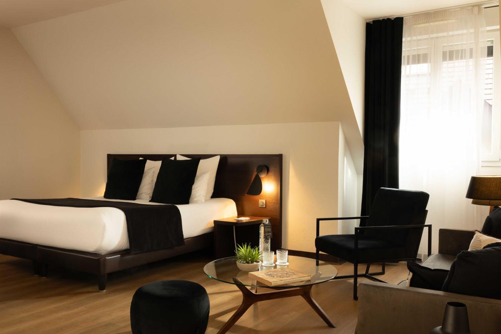 Prestige Room Vineyards or Garden View